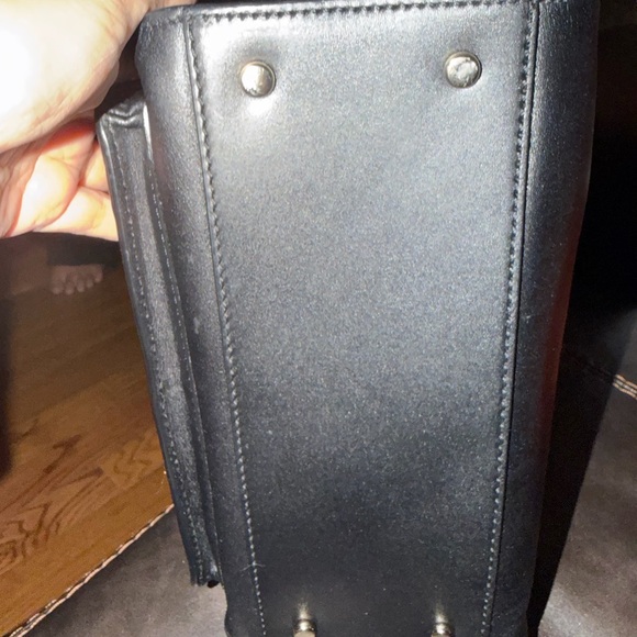 Kate Spade Black and Tan Satchel EUC. Clean inside and out. Gorgeous - Picture 3 of 6